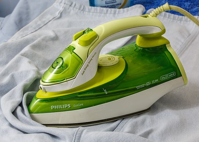 IRONING SERVICES